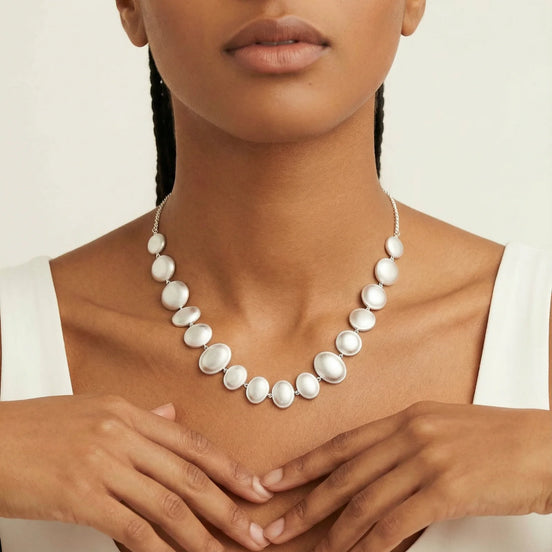Lunar Pearl bubbel Necklace